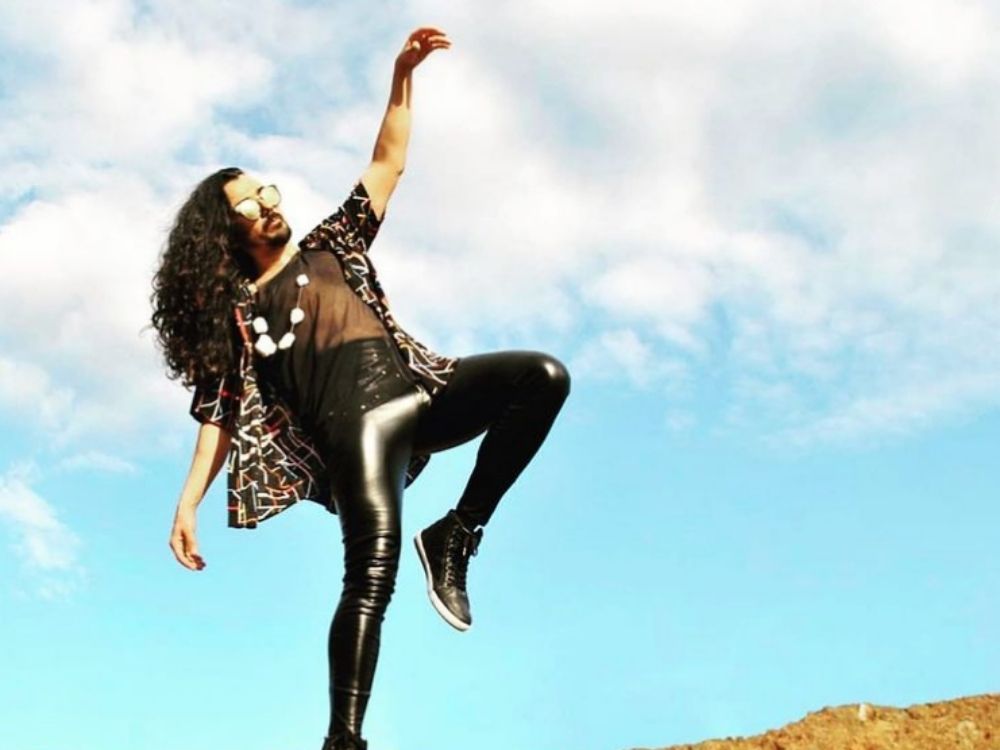 How To Wear Men's Festival Leggings